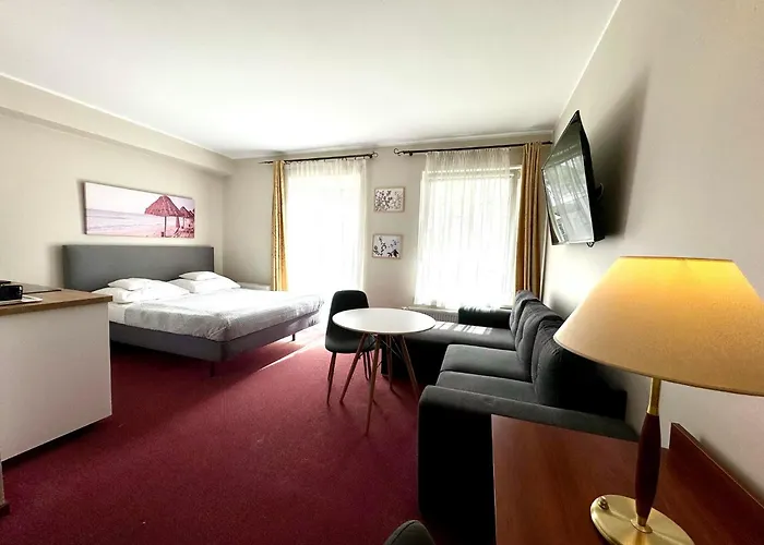 Проживание в семье Morska Fala Поберово