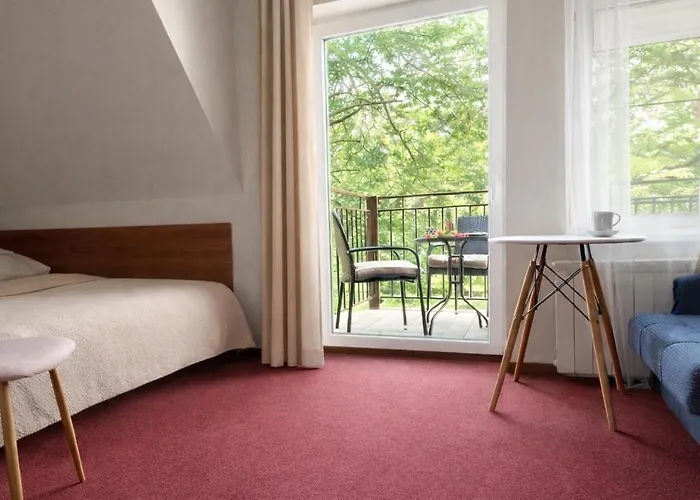 Morska Fala בית אירוח פוביירובו